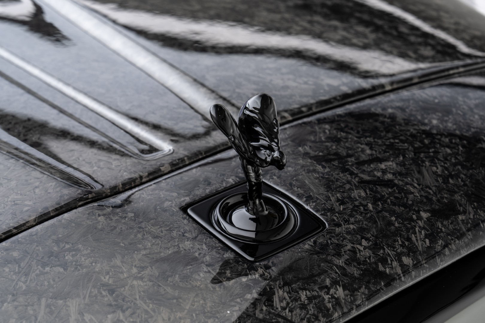 2020 ROLLS ROYCE CULLINAN BY MANSORY | GCC | | FULL CARBON